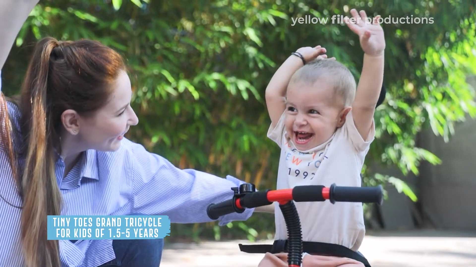 R For Rabbit | Tiny Toes Grand Tricycle